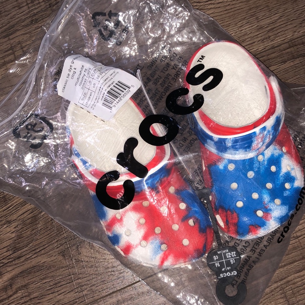 Crocs